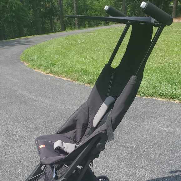 GB Pockit Stroller - Picture 3 of 3